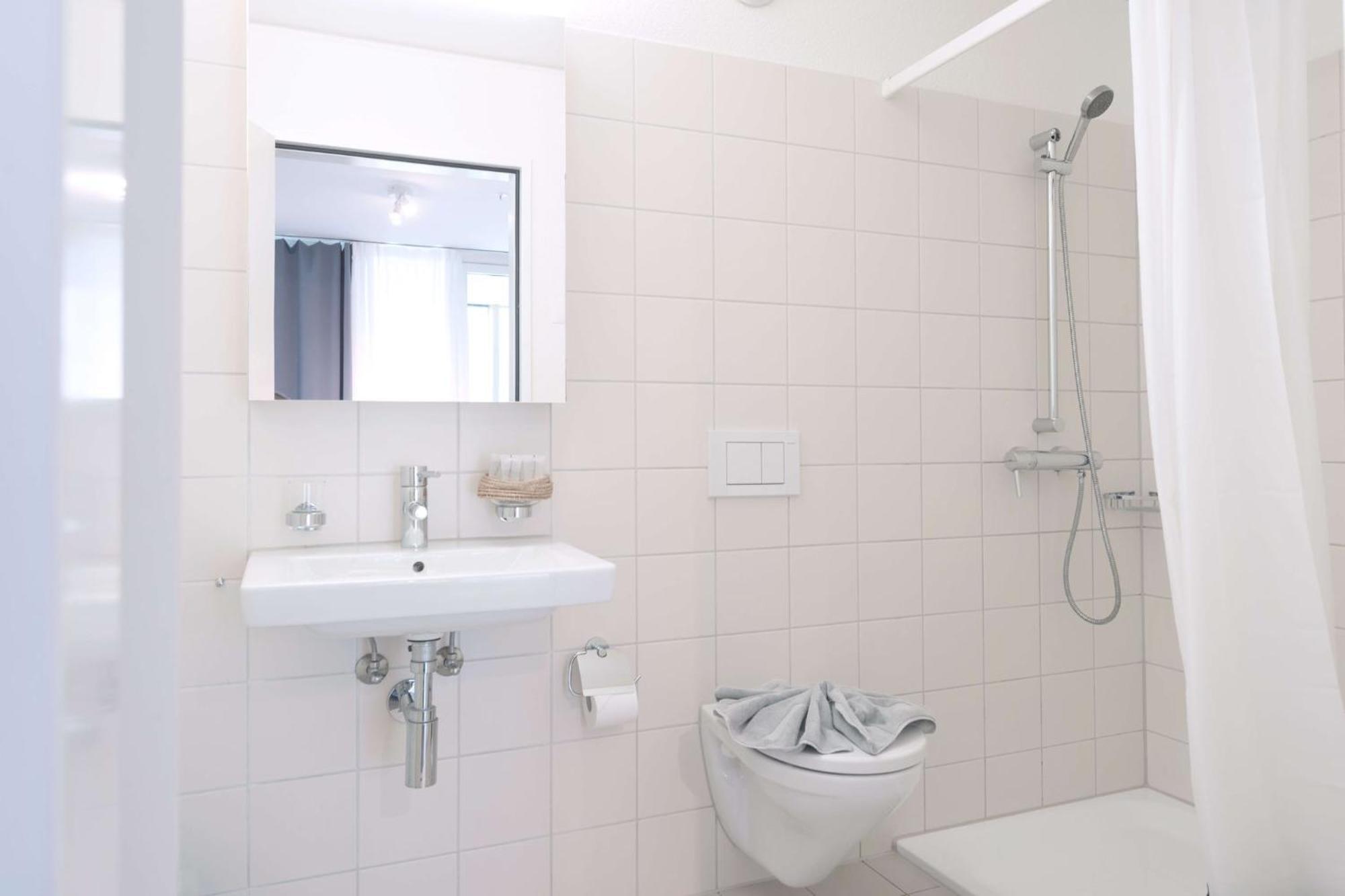 Hitrental Allmend Comfort Studios Люцерн Экстерьер фото